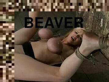 Katei Kox loves being bondaged and played on her beaver