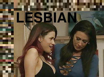Tribbing latina lesbian gets rimmed
