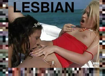 Keisha Kane and Leigh Logan in interracial lesbian sex video