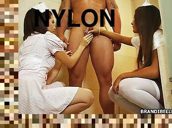 bañando, enfermera, hardcore, paja, trío, medias, traviesa, ducha, uniforme, nylon