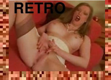 Retro Milf in Girdle Nylons loves the attention