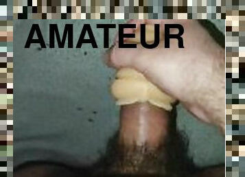 Ralenti sur ma masturbation avec un petit fleshlight