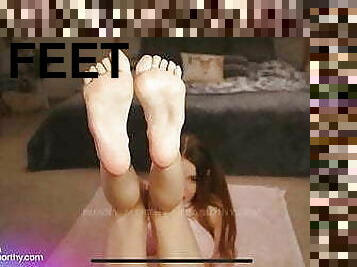 Webcam Feet 15