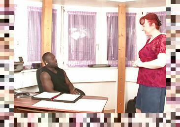 Redhead Milf Seduce Black Boy To Copulate - Mother I´d Like To Fuck