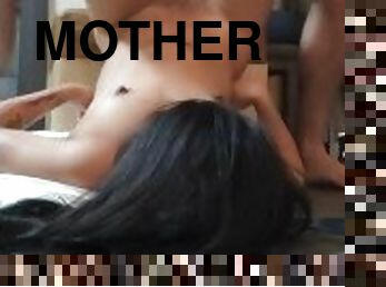 I fucked my stepmother's daughter is only 18 years old and she fucks rich