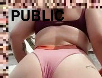 cul, public, amateur, babes, joufflue, piscine, fétiche, solo, bikini, blanc