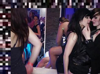 Dance party in a club quickly becomes a steamy orgy 3