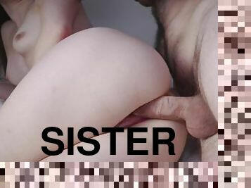 I surprised my stepsister and cum on her ass