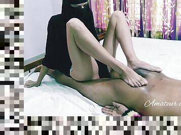 Hot Slutty Milf In Hijab Using Sexy Feet To Give Massage