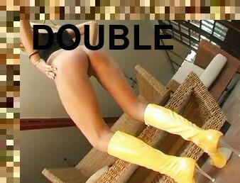 Amazing double penetration for a gorgeous blond