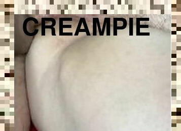A Quick BBW CreamPie Surprise