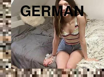 18 year old german girl masturbates alone at home. Lisalangen