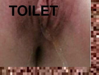 pisser, amateur, britannique, toilette, fétiche, solo, gros-plan