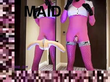 Solo sissy maid