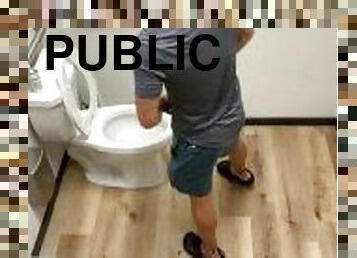 pisser, public, gay, toilette, fétiche, solo