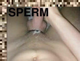 masturbation, ejaculation-sur-le-corps, énorme-bite, ados, gay, branlette, collège, ejaculation, sperme, solo
