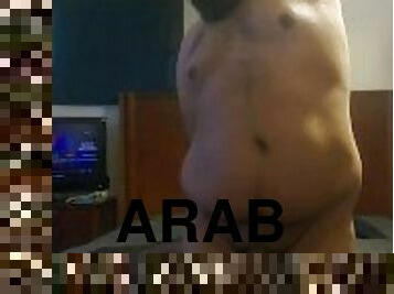 Fat arab dancing and cumming