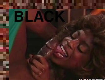 Black Slut Enjoys Sucking And Fucking In The Ass