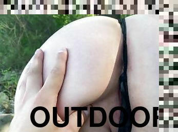 Risky Outdoor Sex On The Riverside (POV)