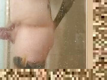 Straight daddy has anal fun in the shower