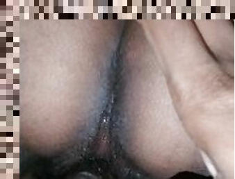 Srilankan Wife ride my dick until cum. Juice pussy.