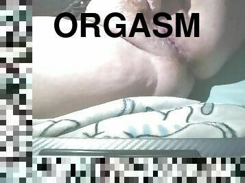 paks, masturbatsioon, orgasm, tussu, pritsima, anaal, bbw, dildo, soolo, märg