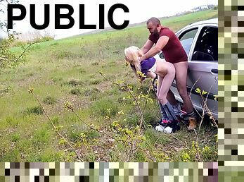 Public Passionate Sex Outdoor By The Road With Big Boobs Gorgeous Blonde Woman Part2