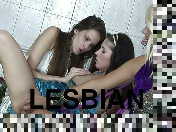 Ancient Rome In Lesbian Tringle Set In