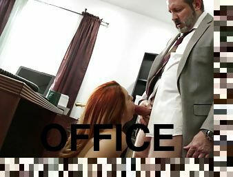 Redhead beauty Edyn Blair gets fucked in the office
