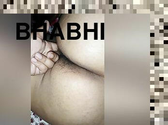 Big Ass Bhabhi Ki Chut Or Gand Me Hath Laga Ke Pani Nikala. Risky Capture For U All