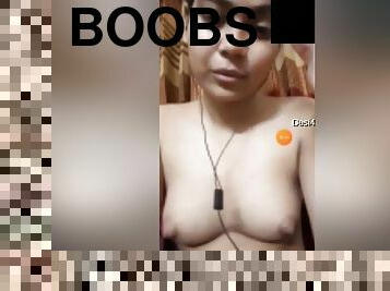 Today Exclusive-shy Desi Girl Showing Her Boobs On Video Call Part 2