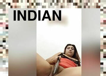 Today Exclusive-hot Indian Bhabhi Showing Her Boobs And Pussy Part 13