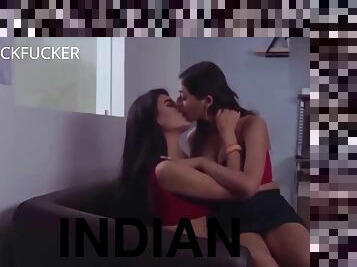 teta-grande, lésbicas, indiano, beijando, morena
