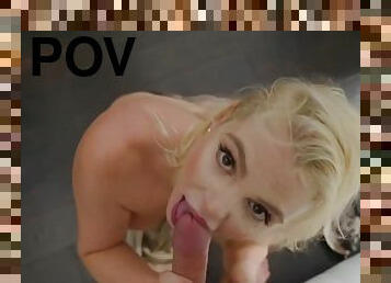 veľké-prsia, fajčenie, pov, blondýna