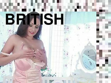 British Milf Sophia Delane Masturbates In Lingerie