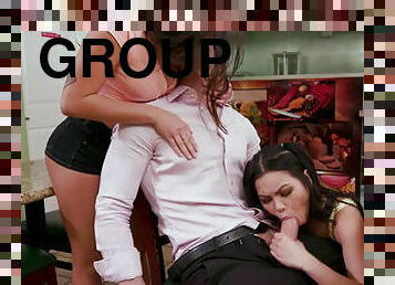 Group sex scam with Gina, Karlee & Cindy