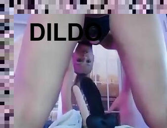 Webcam whore impales her asshole with a big dildo bubble butt