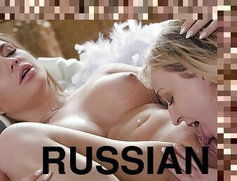 Hetero Girl Amber Kisses Russian Lesbian's Big Buttocks