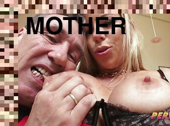 mother I´d like to screw Alexis Fawx Squirts All Over Steve’s Big Male Stick