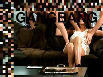 Roxy Taggarts morning gangbang