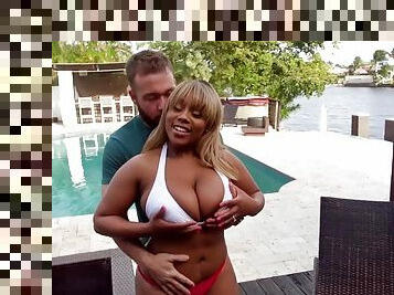 Thick black goddess does a white cock for 1st time - Ms. YommyXXX & Chad White.
