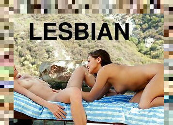 lesbian love close to the nature