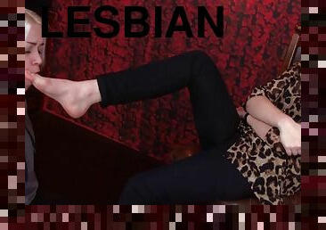 FeetExtreme lesbian foot gagging