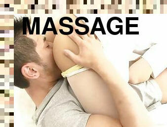 Back part-time job of massage lady
