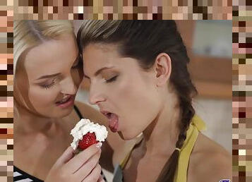 Sweet lesbian sex with Gina Gerson, Lovita Fate & Baby Nicols