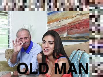 Old man tastes sweet pussy of fresh Michelle Martinez