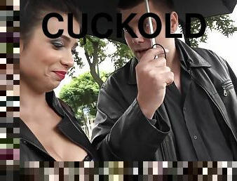 Mira Cuckold - hardcore kinky porn video