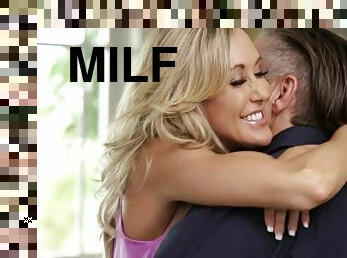 Gorgeous MILF Brandi Love in an exciting xxx video
