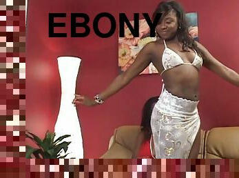 Ebony babes Delotta Brown and Amile Waters please each other