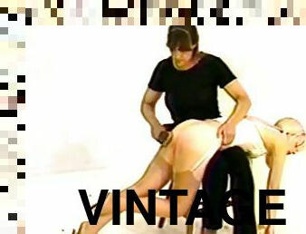 ados, vintage, bdsm, fétiche, fessée